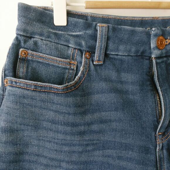 American Eagle The Dream Short Curvy Midi Size 8 Blue Denim Jean Cutoffs 5" - Picture 4 of 13